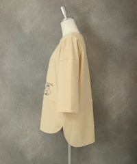 ポイント刺繍七分袖UVプルオーバー横（ベージュ）