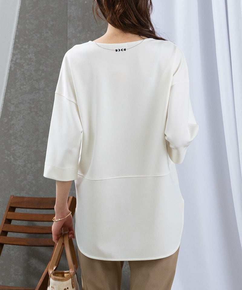 モデル着用画像（ホワイト）