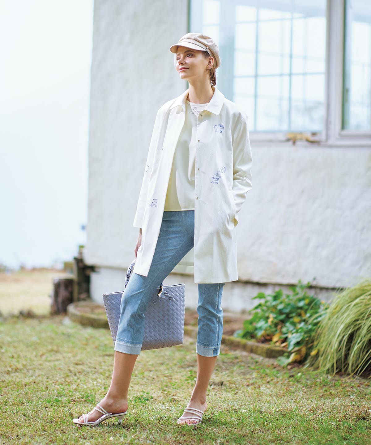 モデル着用画像（ホワイト）