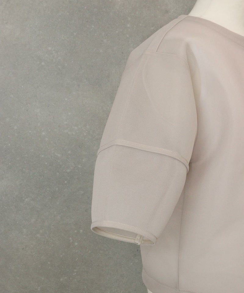 袖口（ベージュ）