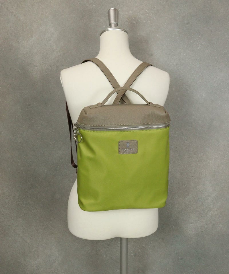 スクエアリュック（ライトグリーン）