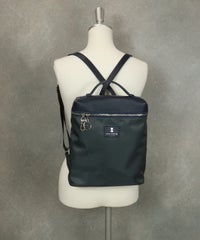 スクエアリュック（グレー）