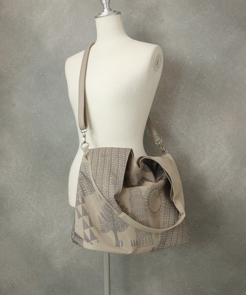 斜め掛けイメージ（ベージュ）