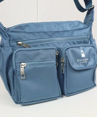 フロントポケット部分（ブルー）