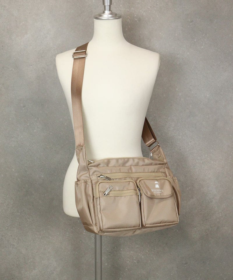 着用イメージ（キャメル）