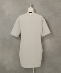 ワードロゴUVワンピース後（ライトグレー）