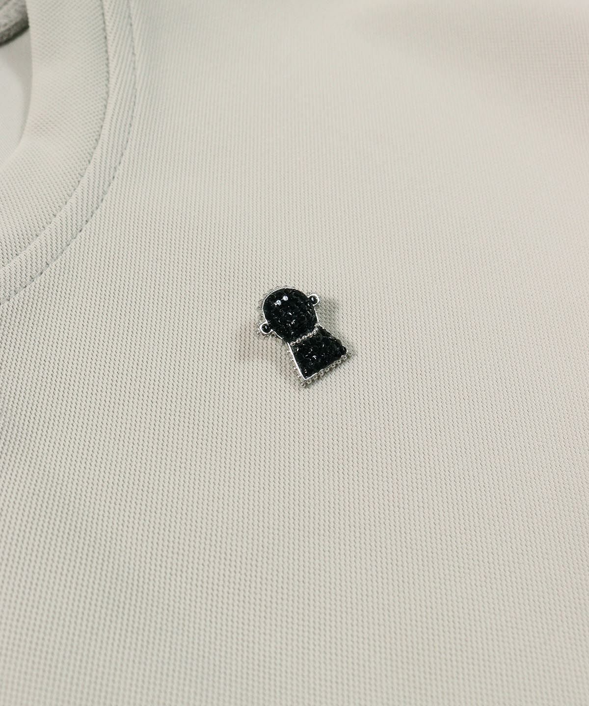 モチーフ部分（ライトグレー）