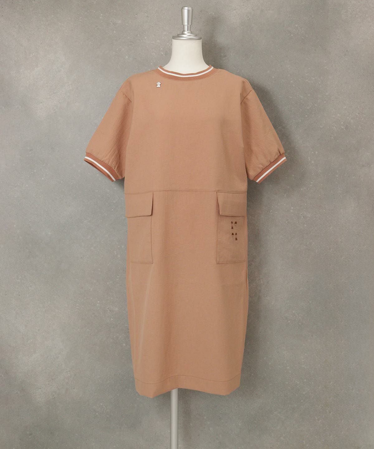 リブラインUV冷感ワンピース(キャメル)