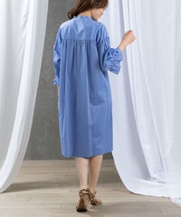 モデル着用画像（ライトブルー）