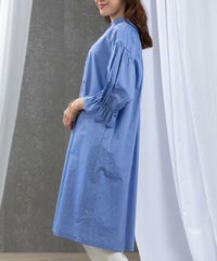 モデル着用画像（ライトブルー）