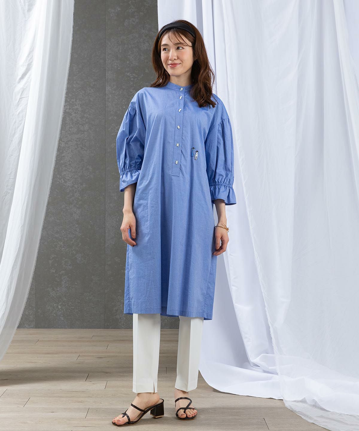 モデル着用画像（ライトブルー）