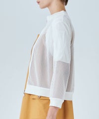 モデル着用画像（ホワイト）