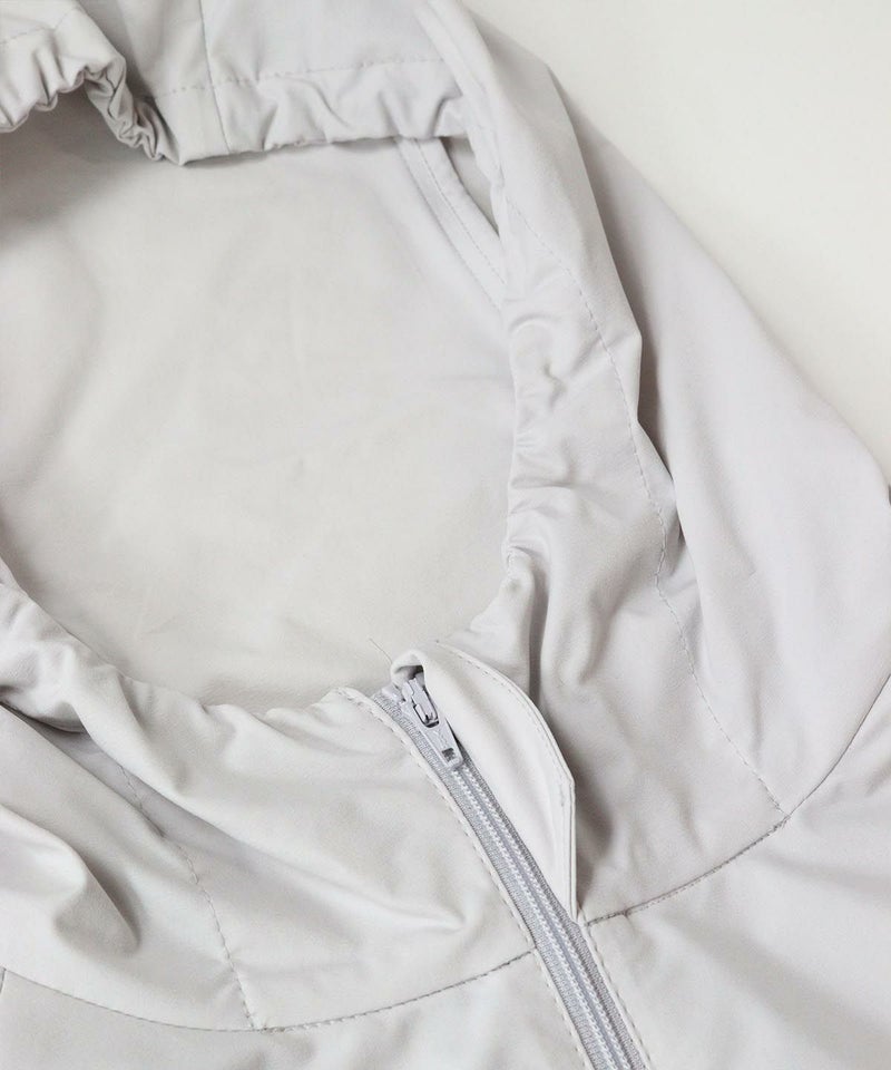 フード部分（ライトグレー）