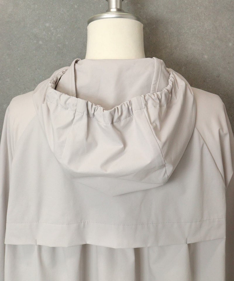 フード部分 後ろ（ライトグレー）