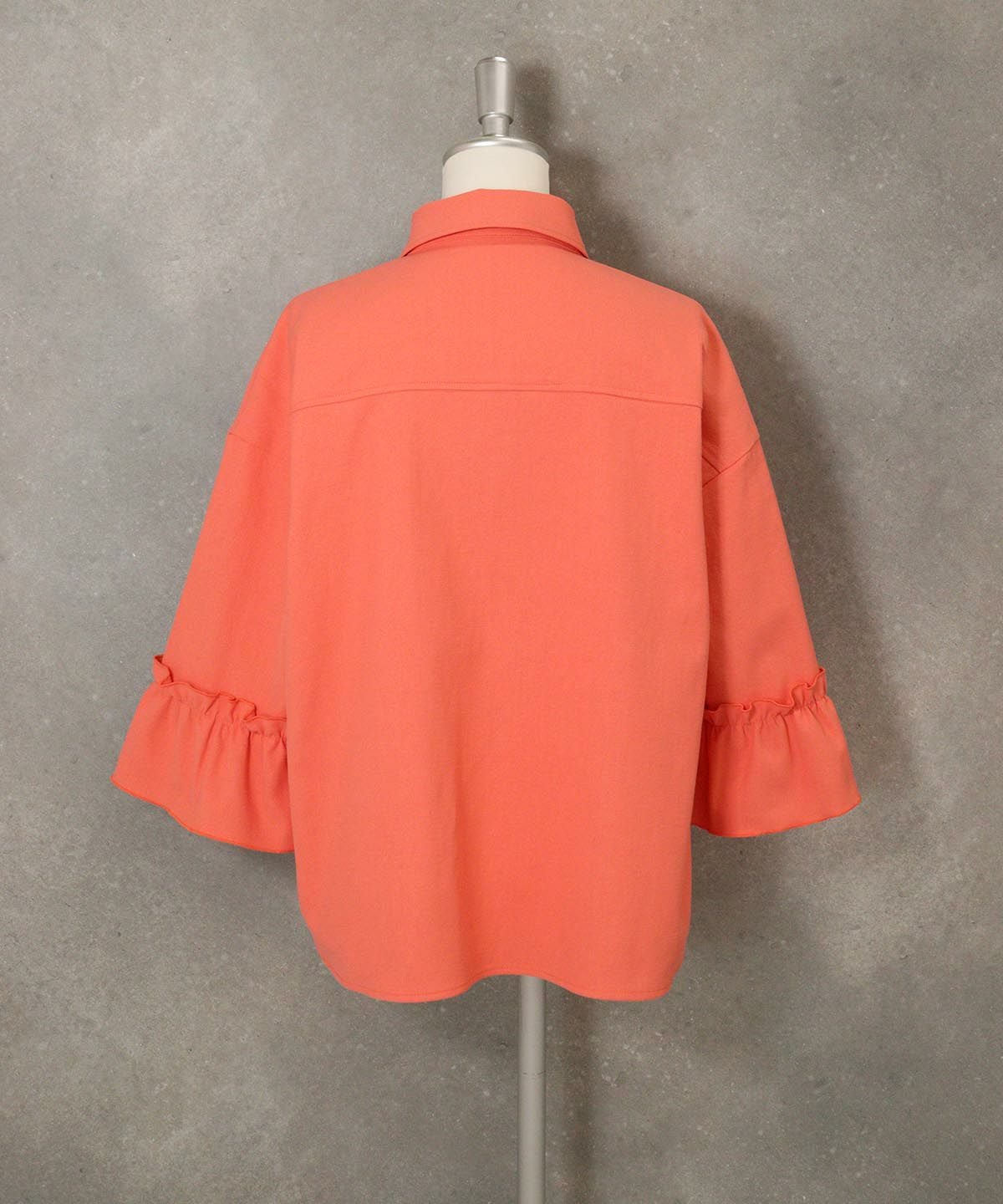 コットン混フリル袖ジャケット後（オレンジ）