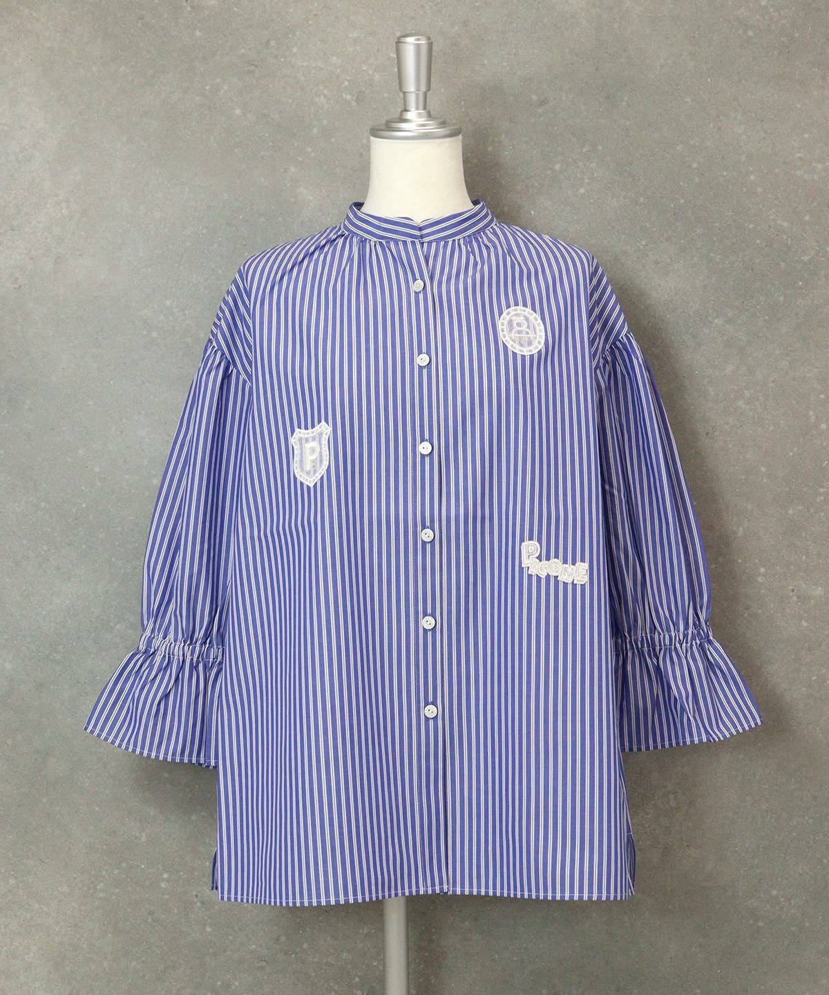 刺繍ストライプブラウス（ブルー）