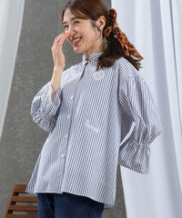 モデル着用画像（ブルー）