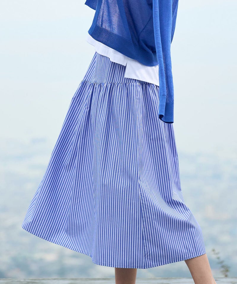 モデル着用画像（ブルー）