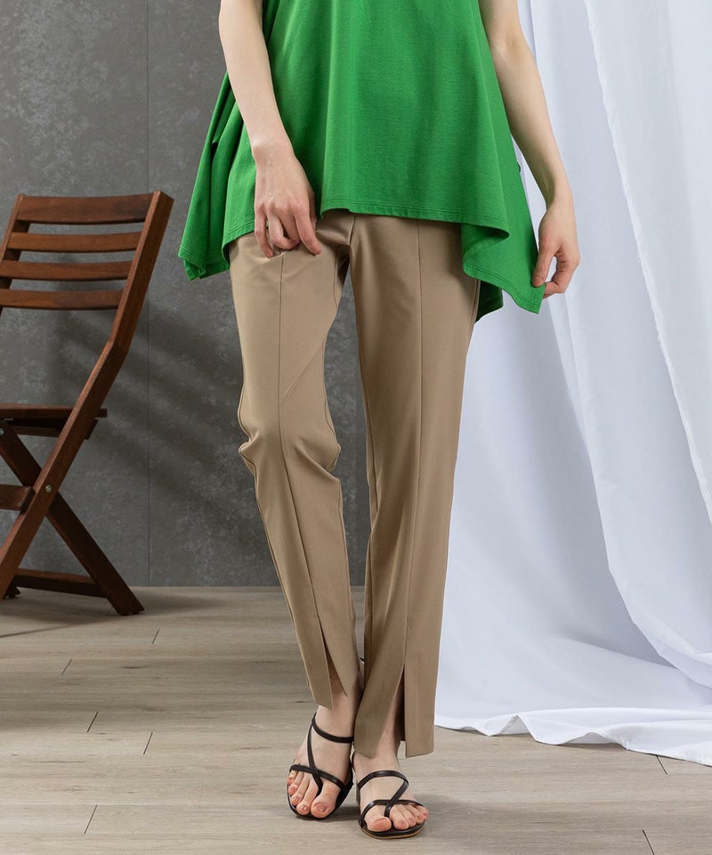 モデル着用（ベージュ）