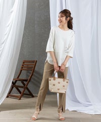 モデル着用（ベージュ）