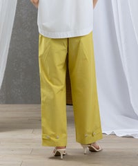 モデル着用画像（イエロー）