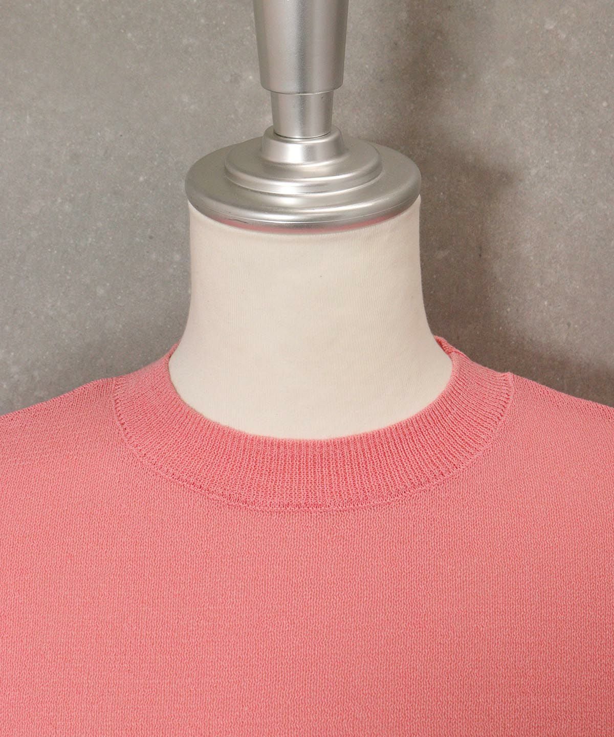 首元アップ（ピンク）