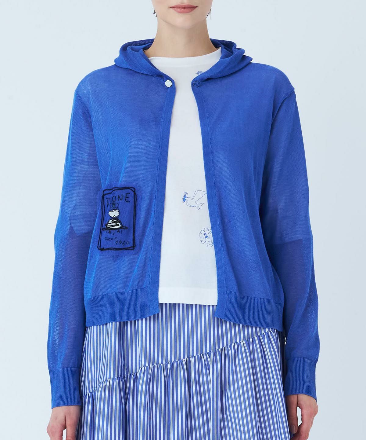 モデル着用画像（ブルー）