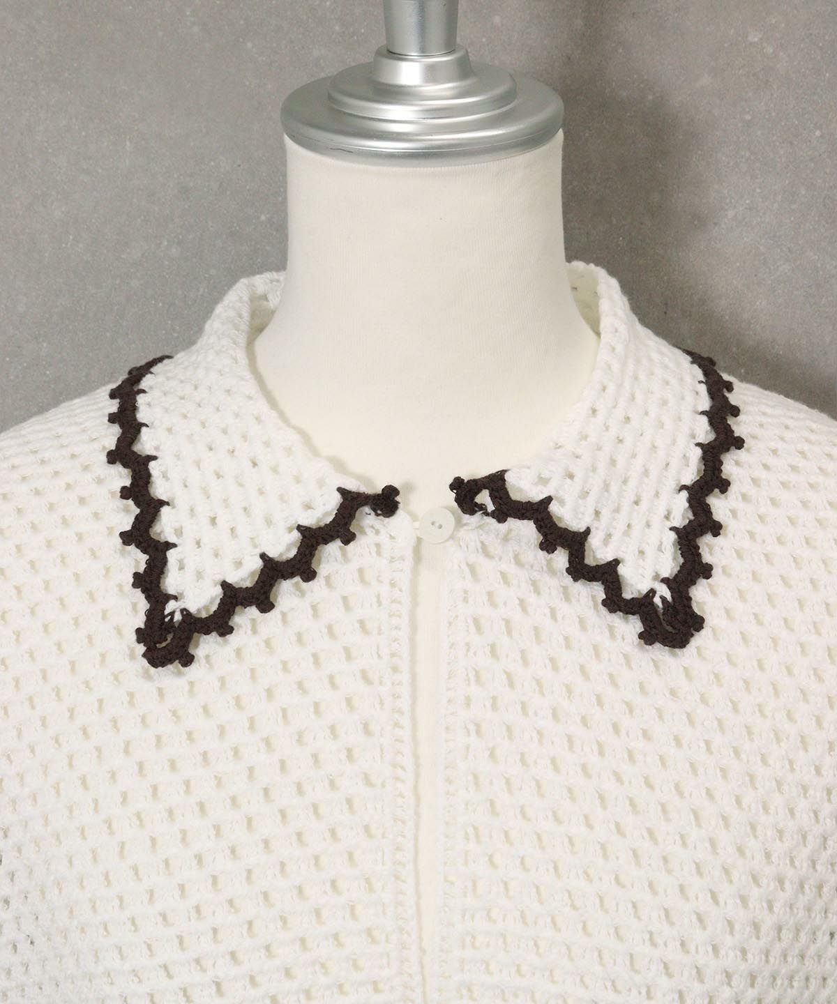 襟元部分（ホワイト）