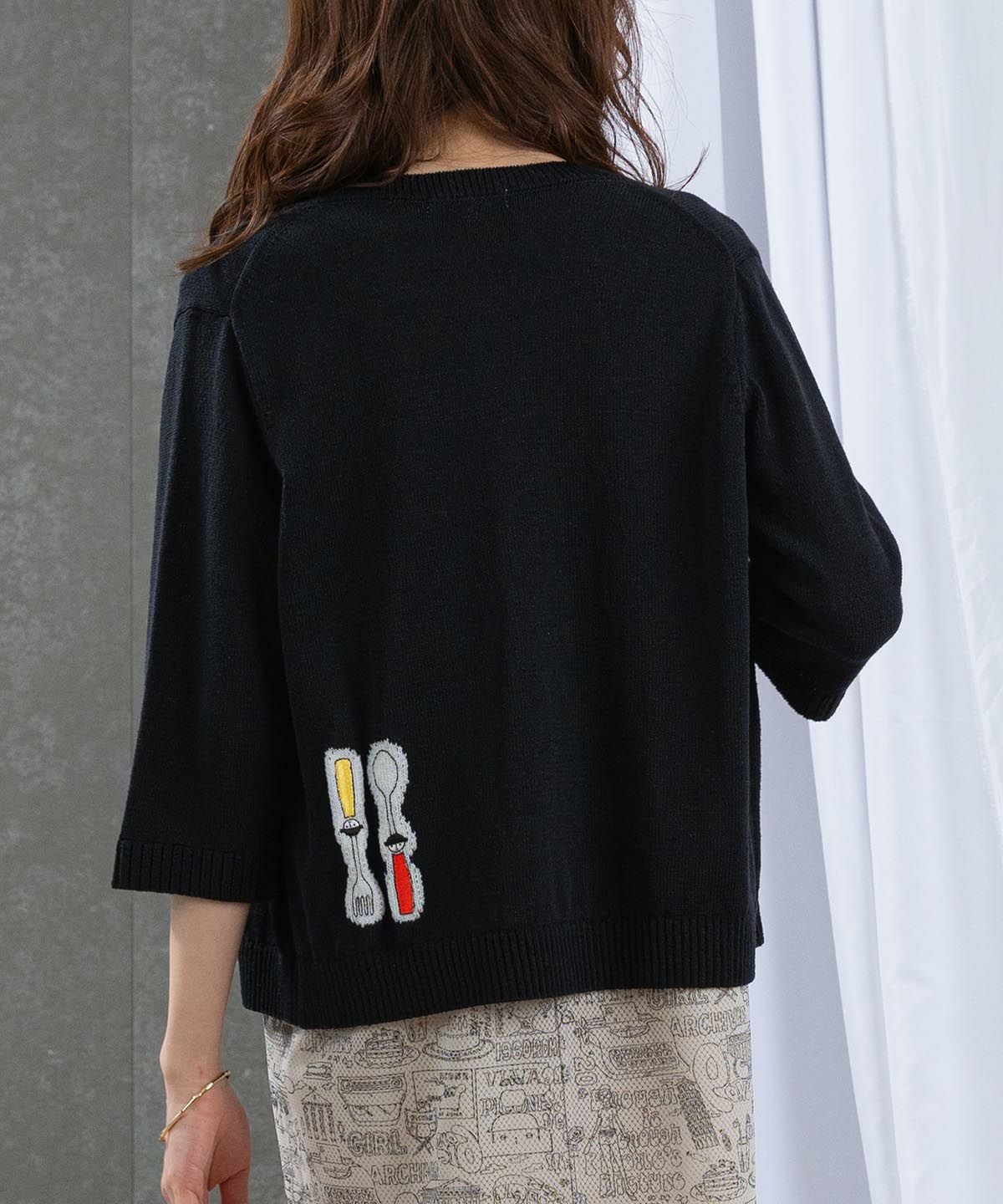 モデル着用画像（ブラック）