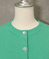 首元アップ(ライトグリーン)