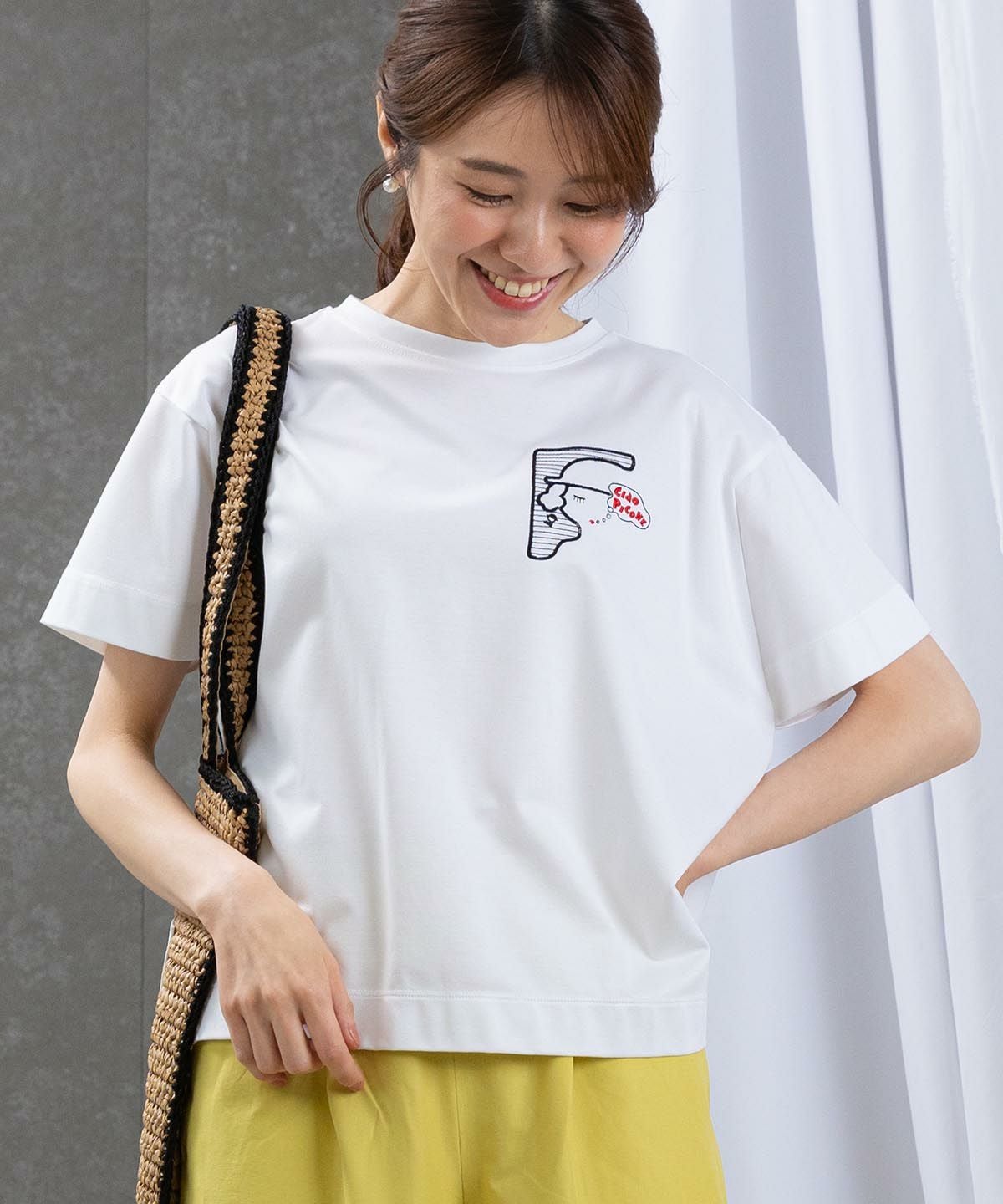 モデル着用画像(ホワイト)