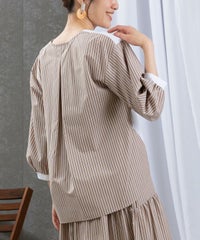 モデル着用画像（ホワイト×キャメル）