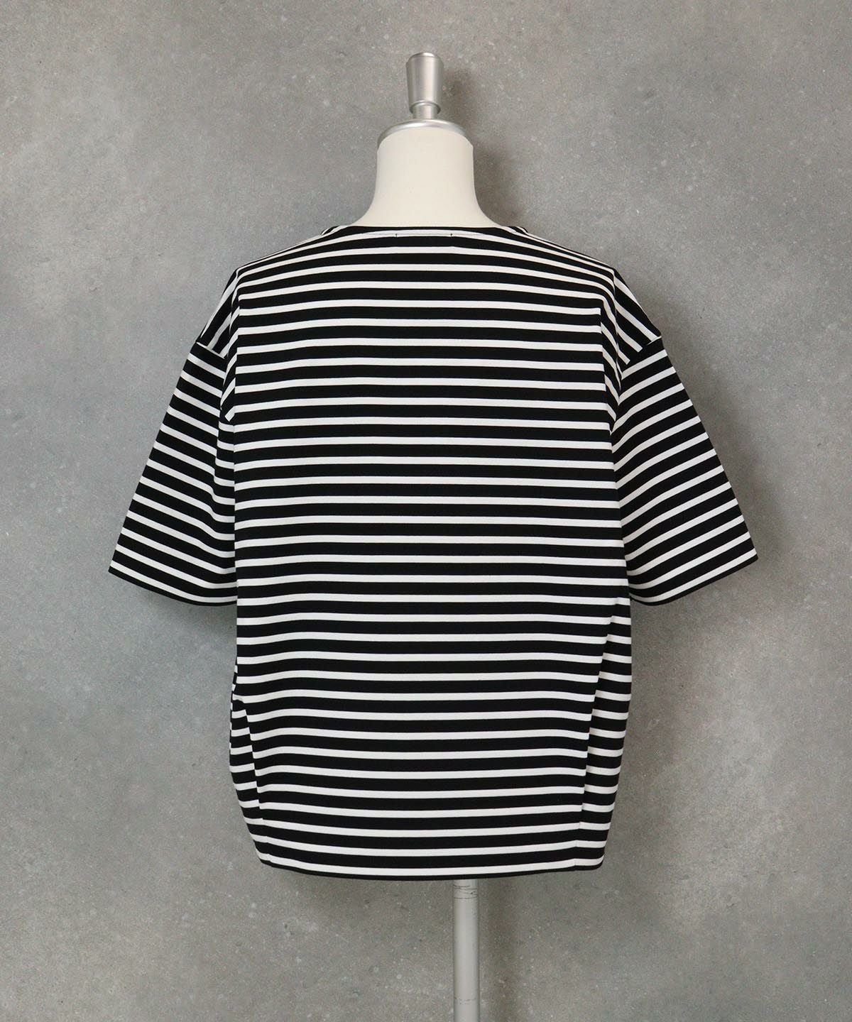 UV冷感ボーダープルオーバー後(ブラック)