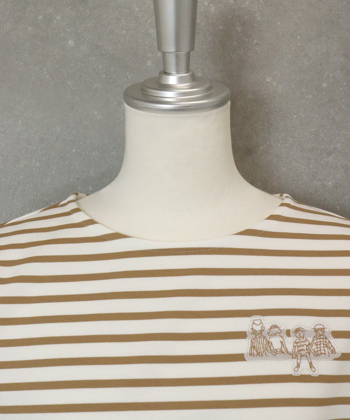 首元部分(ベージュ)