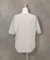 ラウンドヘムプルオーバー後(ライトグレー)