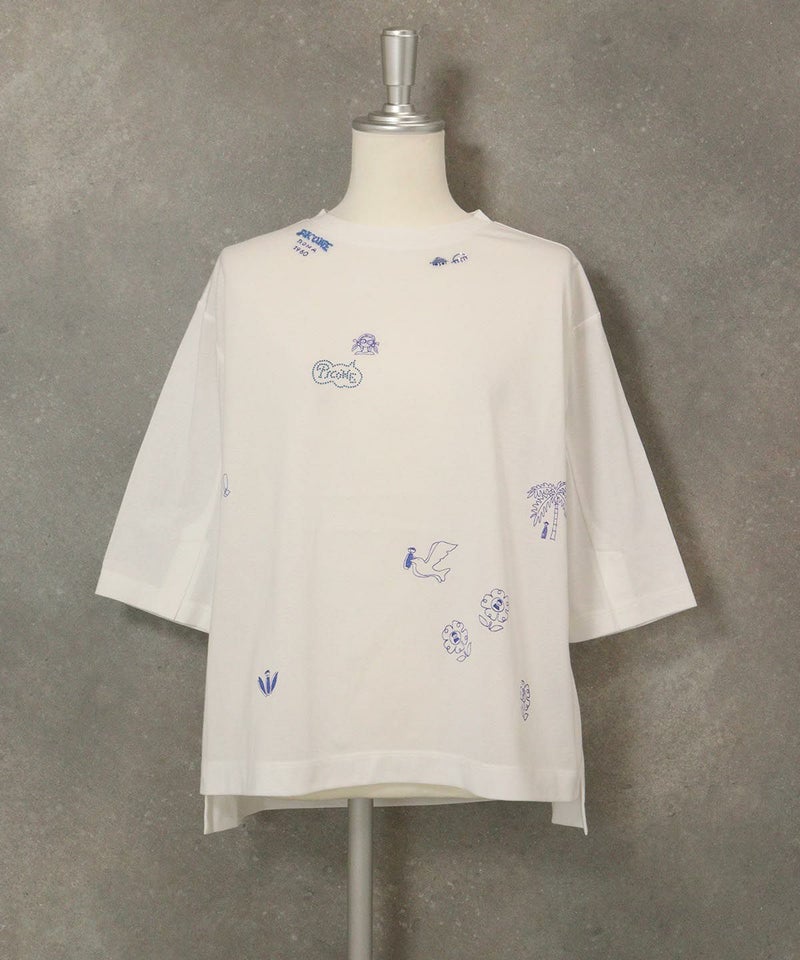 ハーフスリーブ刺繍プルオーバー（ホワイト×ブルー）