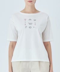 モデル着用画像（ホワイト）