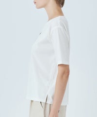 モデル着用画像（ホワイト）