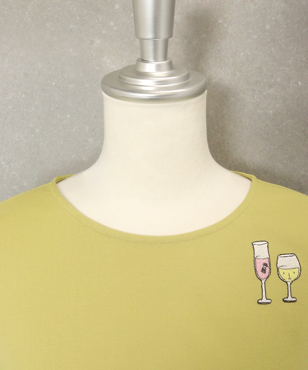 襟元（イエロー）