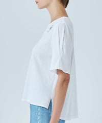 モデル着用画像（ホワイト）