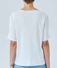 モデル着用画像（ホワイト）