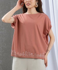 モデル着用画像(テラコッタ)