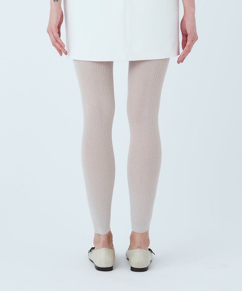 モデル着用画像（ライトグレー）