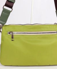 後ファスナー部分（ライトグリーン）