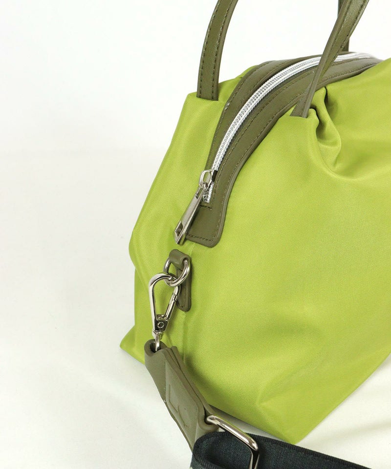 ファスナー部分（ライトグリーン）