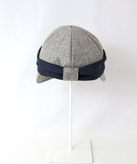 ストラップ付キャスケット後（ライトグレー）