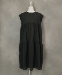 コットン100％ティアードワンピース（ブラック）