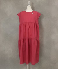 コットン100％ティアードワンピース（ピンク）
