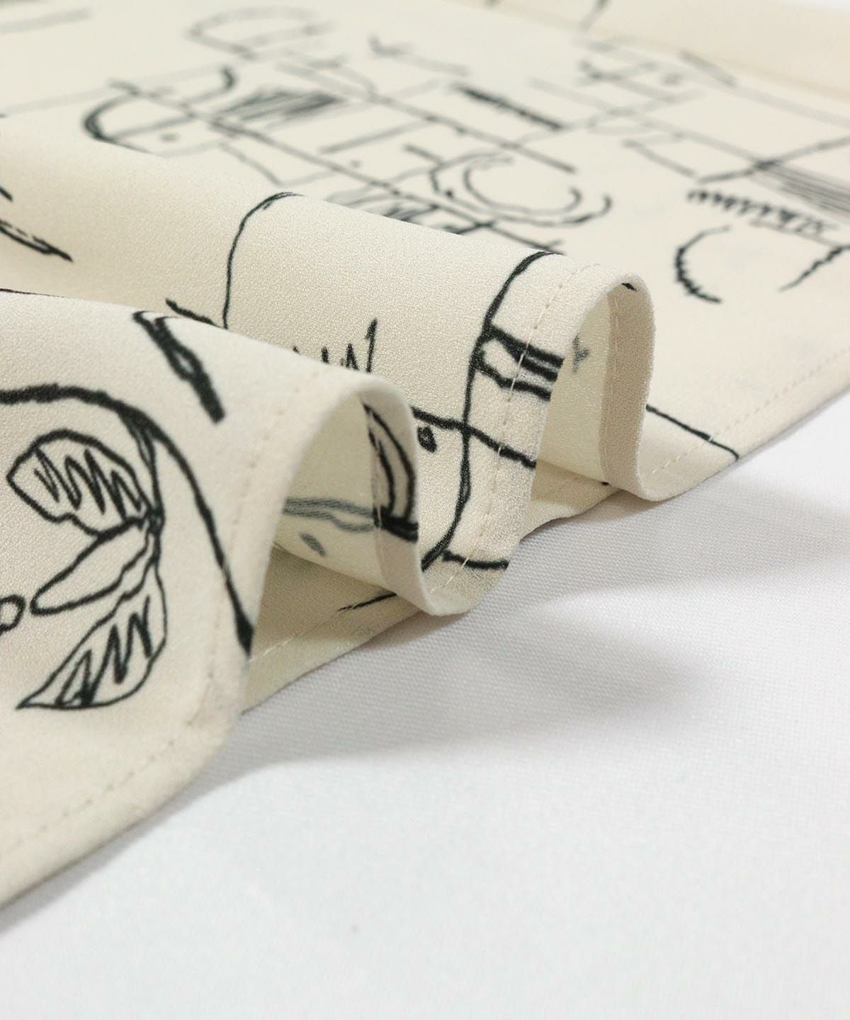 生地感（ベージュ）