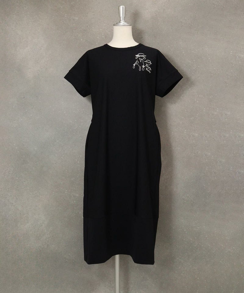 バックベルト刺繍ワンピース(ブラック)